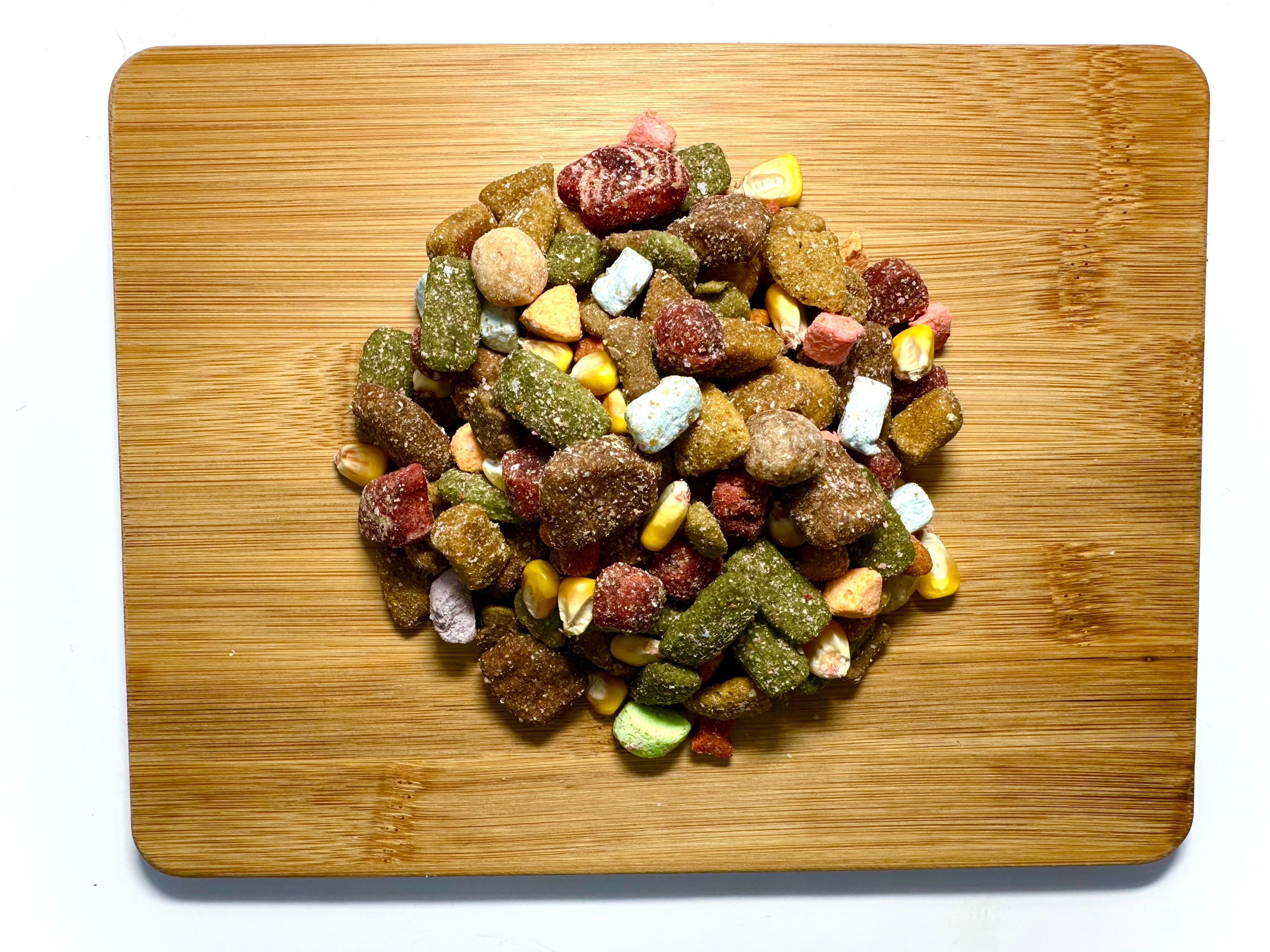 Mr. Opossum's Midnight Munch™ – House Backyard Wildlife Treat Mix