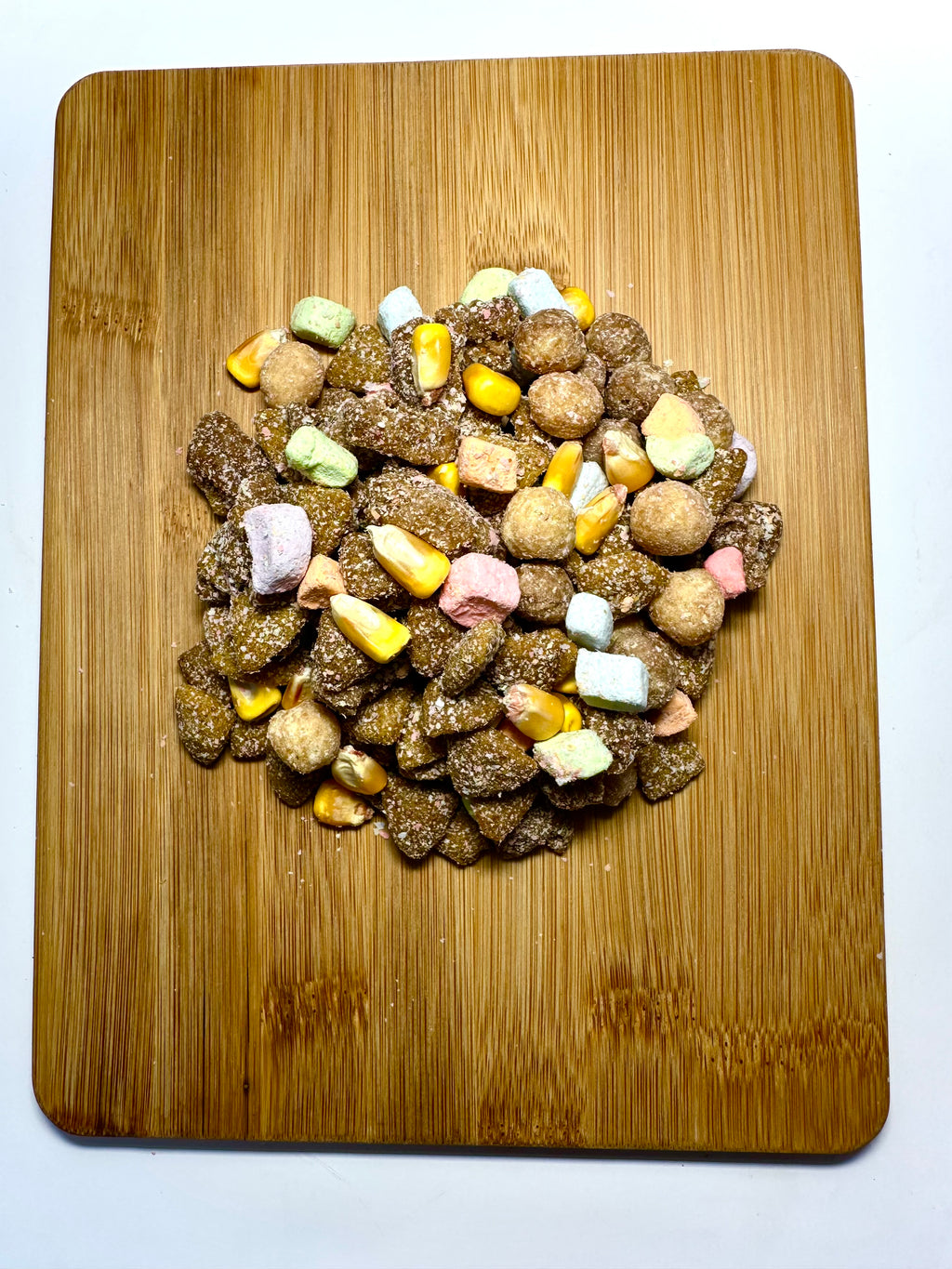 Mr. Opossum’s Critter Bakery Blend™ – Tasty Bakery Wildlife Mix